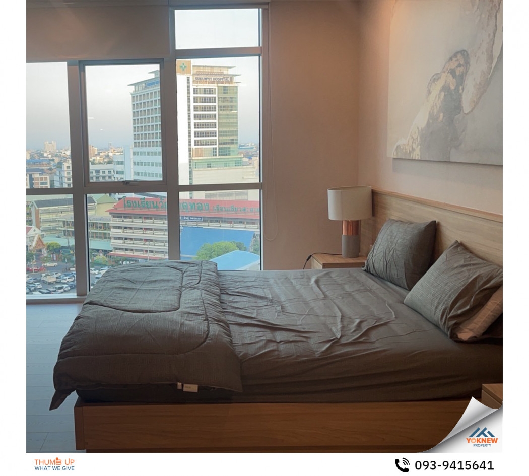 Condo near BTS Ekkamai, Nusasiri Grand, newly renovated, well decorated, has a working room, nice vi