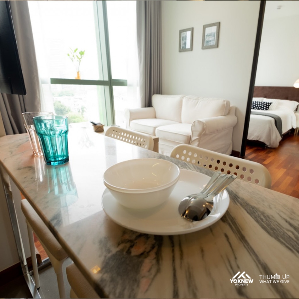 Available for rent Condo Wish Signature Midtown Siam 1 bedroom, 1 bathroom, beautifully decorated ro