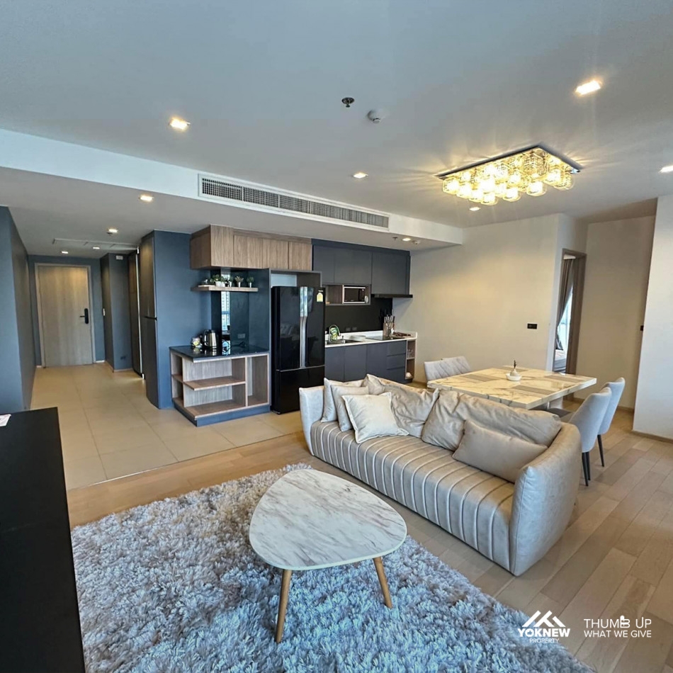 ✨Condo HQ Thonglor✨2 bedrooms, 2 bathrooms, size 100 sq m., large room, very beautifully decorated  