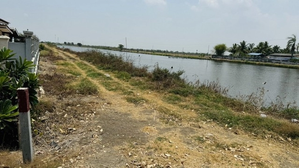 Land for sale, owner selling, Ban Pho District, Chachoengsao Province