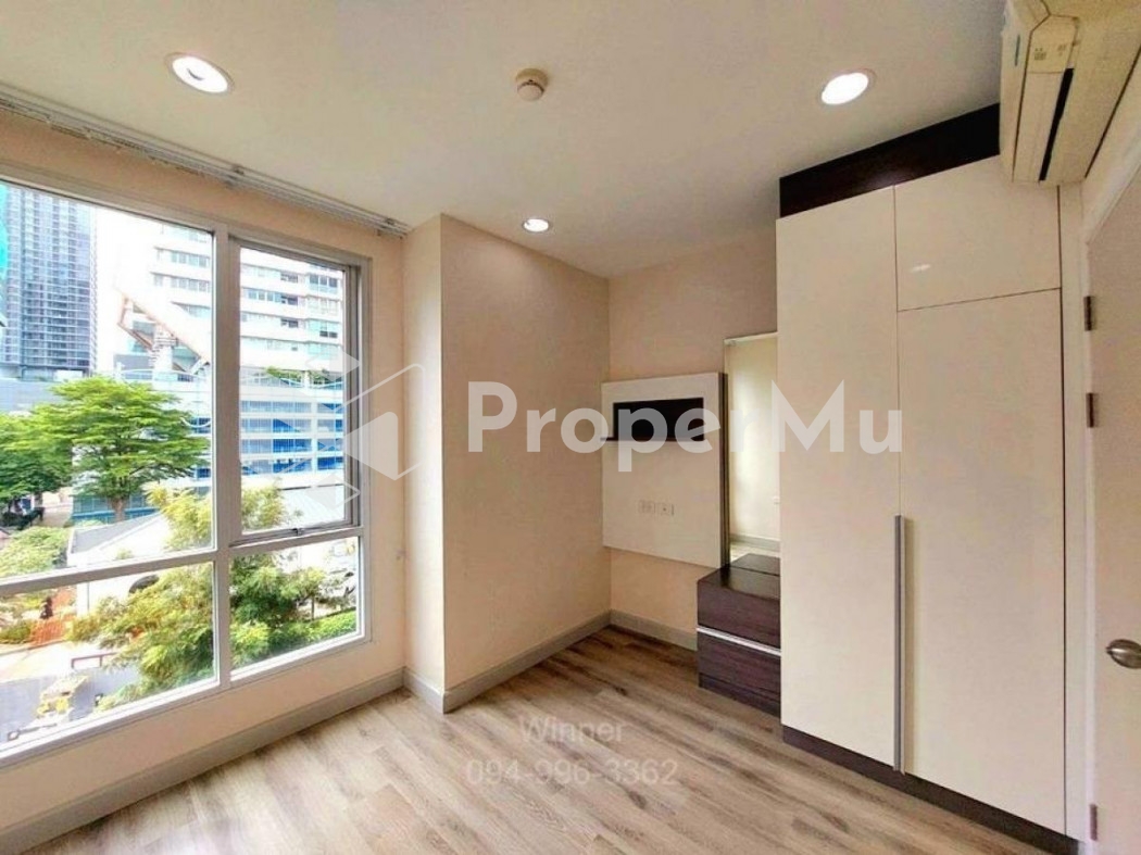 Condo for urgent sale in the heart of Sathorn, near the business district, Assumption College, Bangkok Christian College