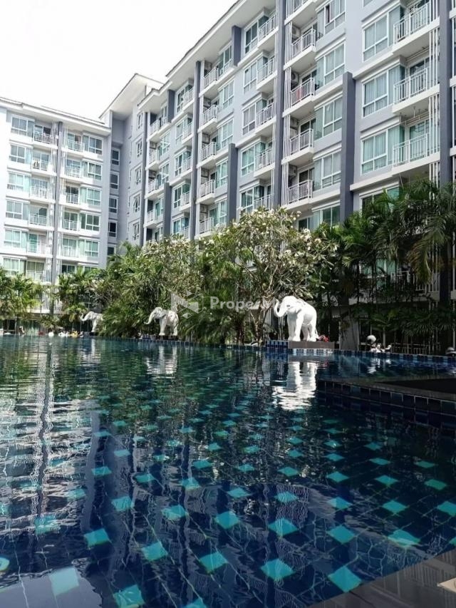 Condo for sale, resort style, The Royal Hill Resort, Bowin, Building