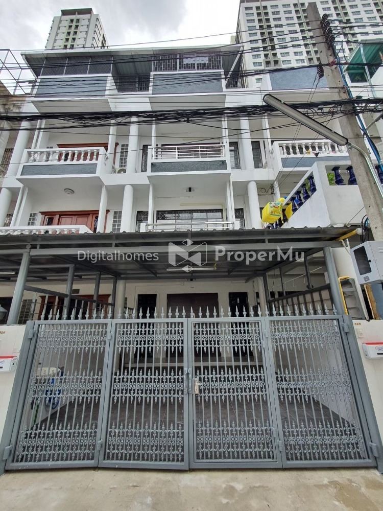 For rent, Home office, Soi Borommaratchachonnani 4, 4 bedrooms, 26 sq.w., can park 2 cars