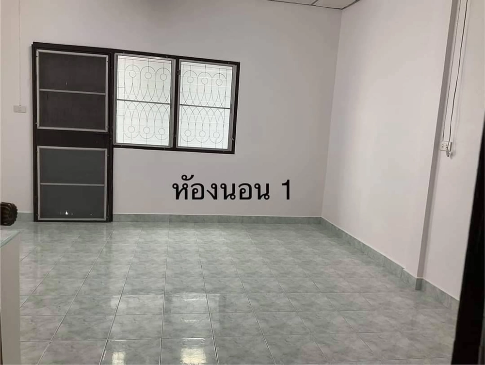 ⚡ For rent, 2-storey townhouse, Soi Lat Phrao 87, Intersection 3, near BTS, size 17 sq m. ⚡