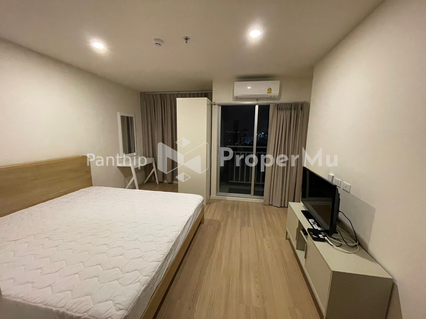 condo for rent 7,000-./month near pink line skytrain Lumpini Ville Cheangwattana Praked station