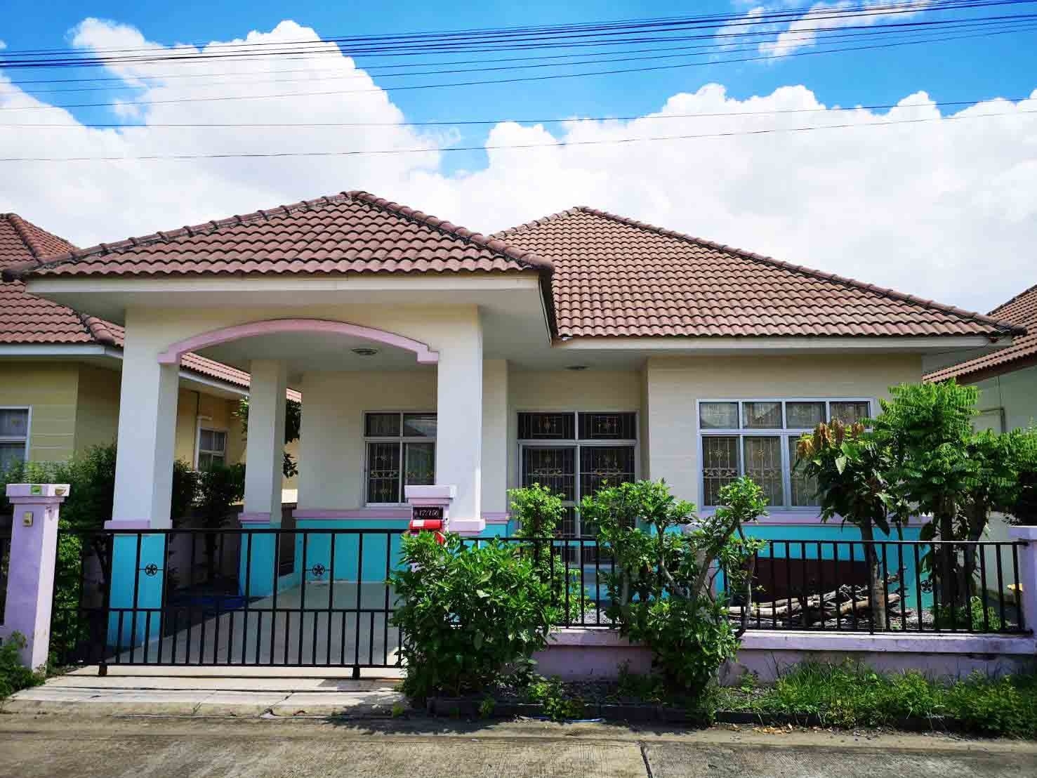 Single-storey house, single house for rent Worinthorn Village, Khlong Sam, Lat Sawai Lam Luk Ka, Pat