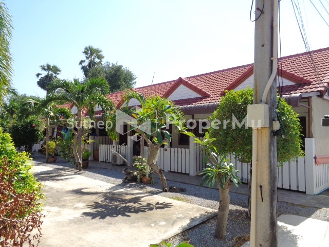 🚩 Selling a 13-room guest house business near the sea at Khao Takiab Beach, Hua Hin District.