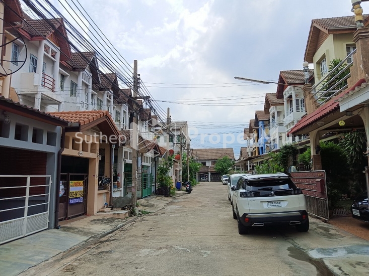 H1202 Townhouse for sale, 3 floors, 22.4 sq m, Pho Kaew Village, Prachachuen-Chaeng Watthana, near the Pink Line