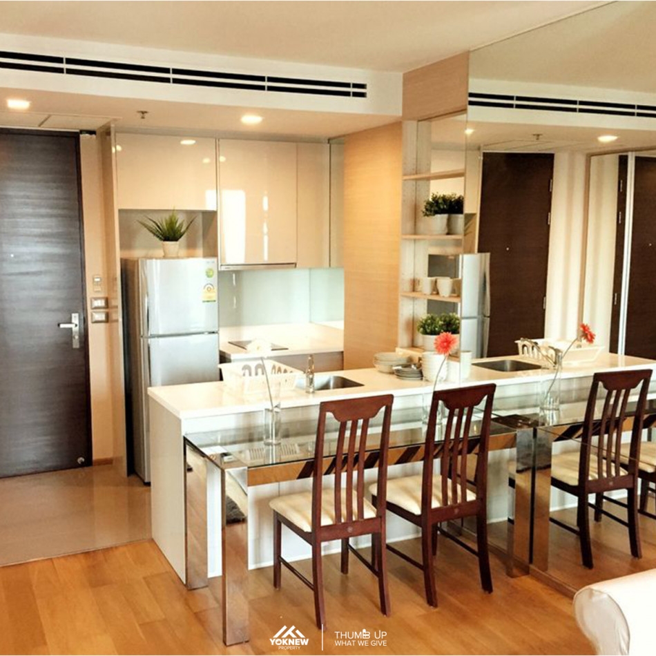 Vacant for rent  Condo The Address Asoke, high floor, furnished and electrical appliances, ready to 