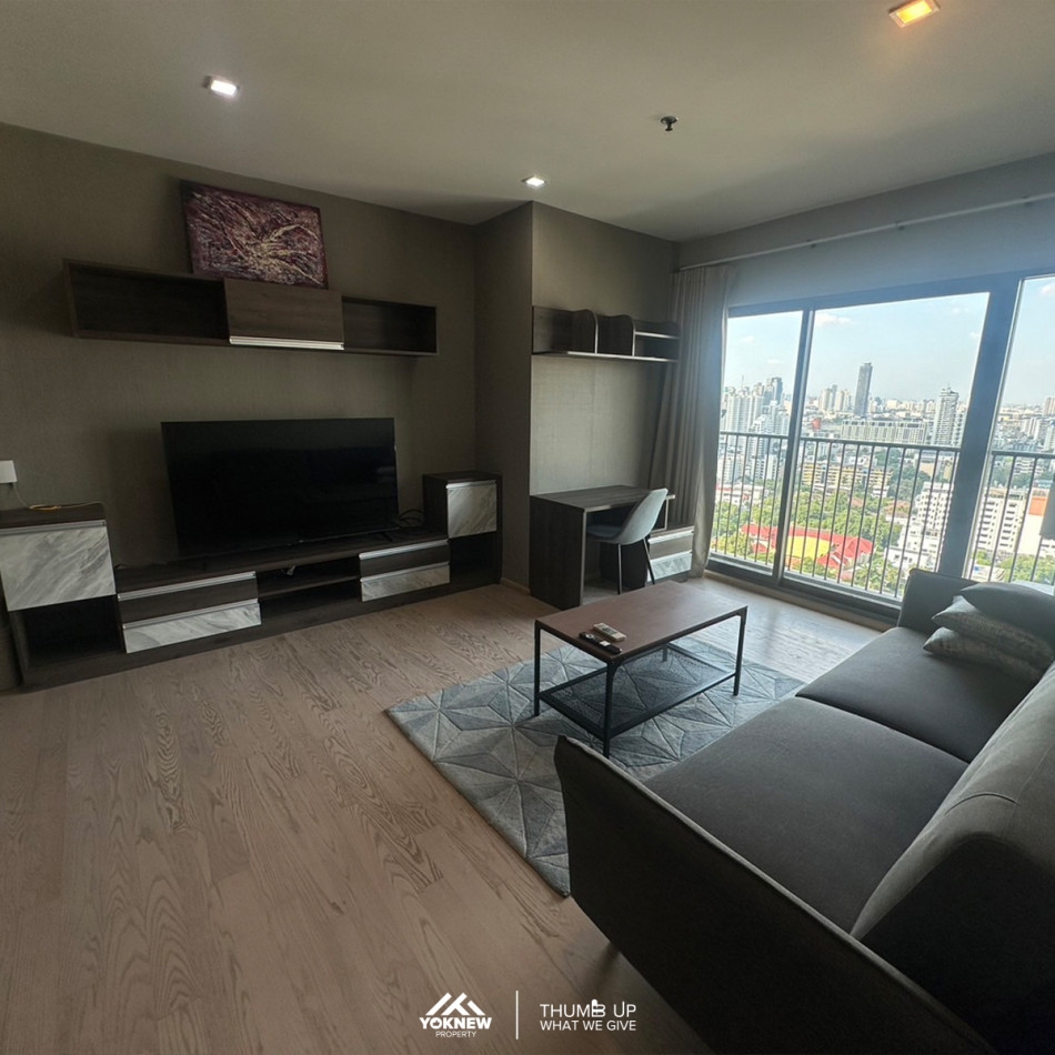 rentLarge room, high floor, beautiful city view Noble Remix Sukhumvit 𝟑𝟔 Rent price 31,000 baht  Nea