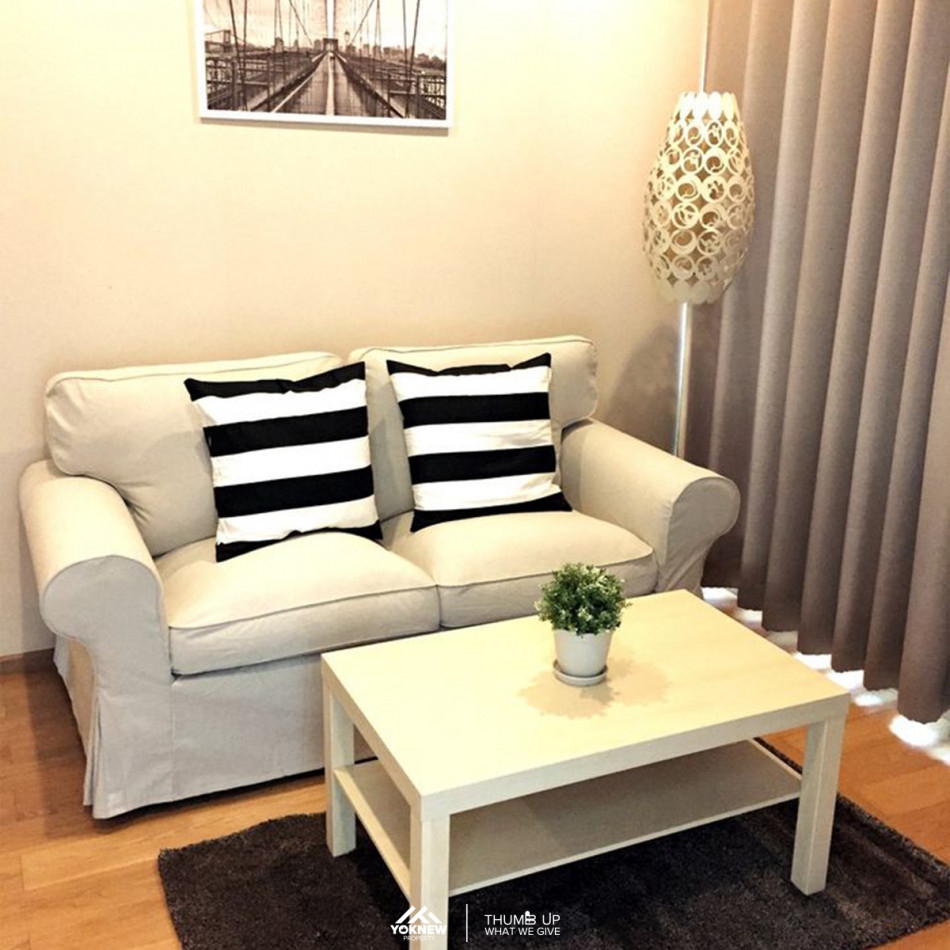 For rent, great price, big discount Condo The Address Asoke, high floor, furniture and electrical ap