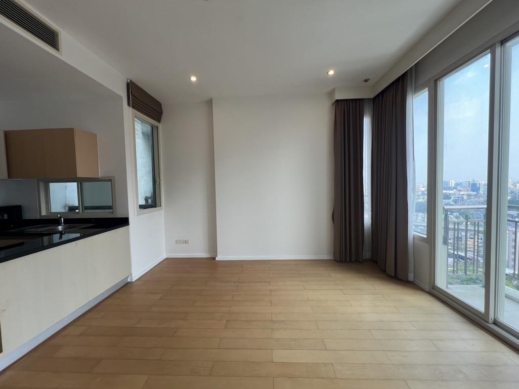 For rent Condo Wind Ratchayothin, spacious room, fully furnished