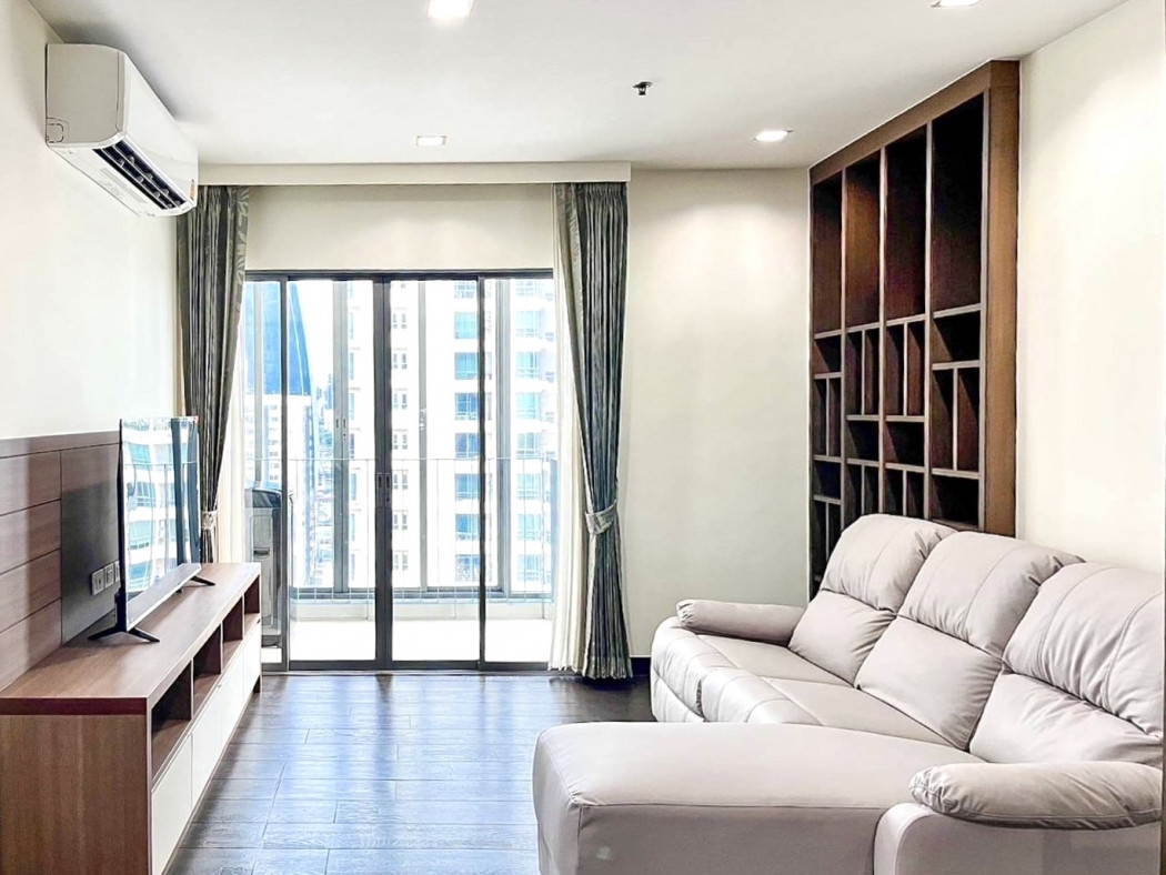 Very good rental priceIDEO Q Phayathai Condo, newly renovated room, very spacious room