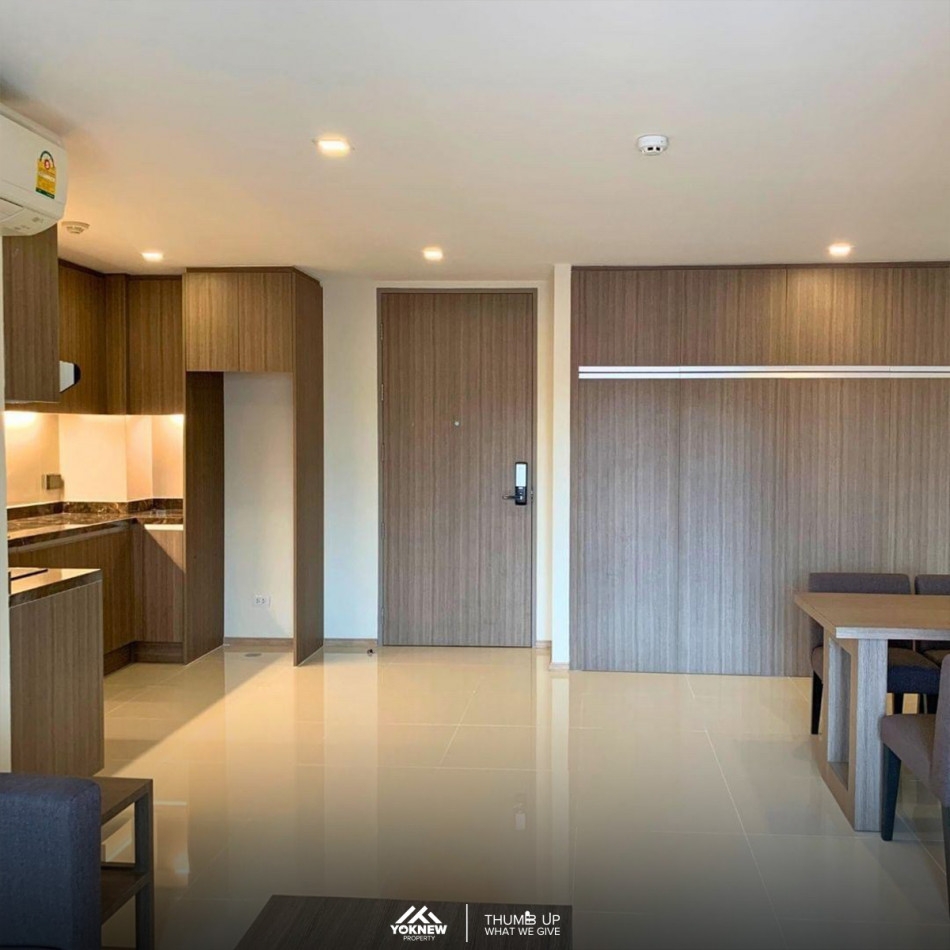 Vacant room for rent  Condo Art @ Thonglor 25, large room, well-divided usable space