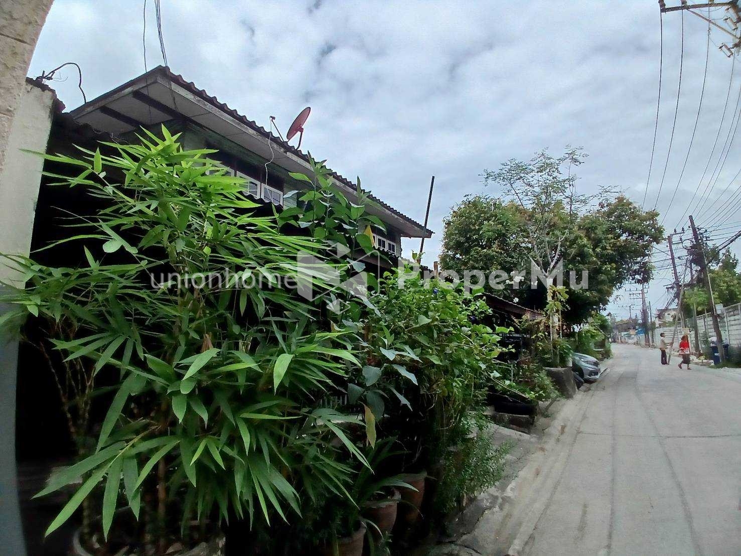 For sale: 2-storey detached house, area 93 sq m, 3 bedrooms, Soi Phatthanakan 20, Suan Luang District, convenient transportation (N.1438)