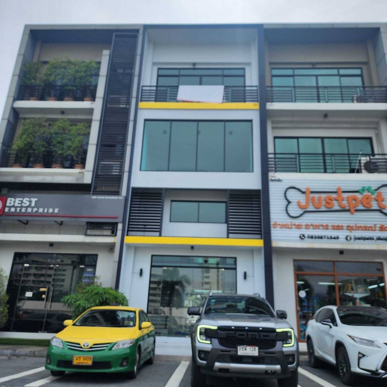 ให้เช่าโฮมออฟฟิศ H-Cape Biz Sectorอ่อนนุช-สุขาภิบาล2(N.1508)