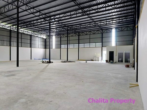 Warehouse for rent, Nimitmai 60, with office, usable area 550-1,100 sq m.  Near Minburi, Ramindra, S