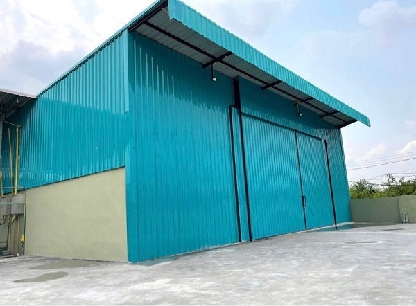 Warehouse for rent next to Sai Mai main road, size 450 sq m.  (16.8*16.5)Area 300 sq w, ceiling heig