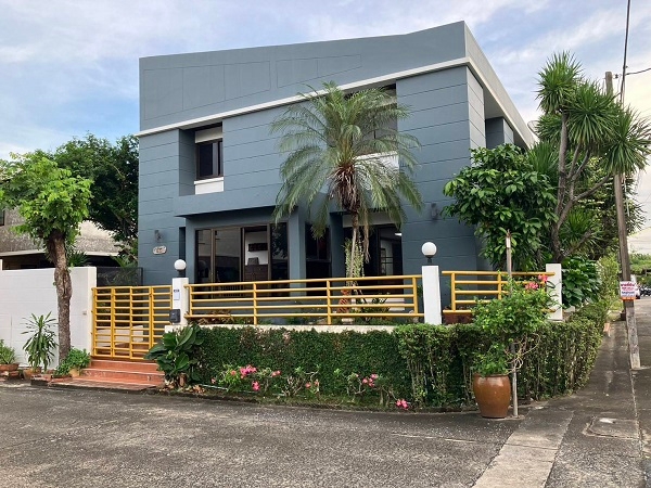 House for sale with land 164 sq w  with home office 220 sq m. and storage store, Soi Lat Phrao 101, 