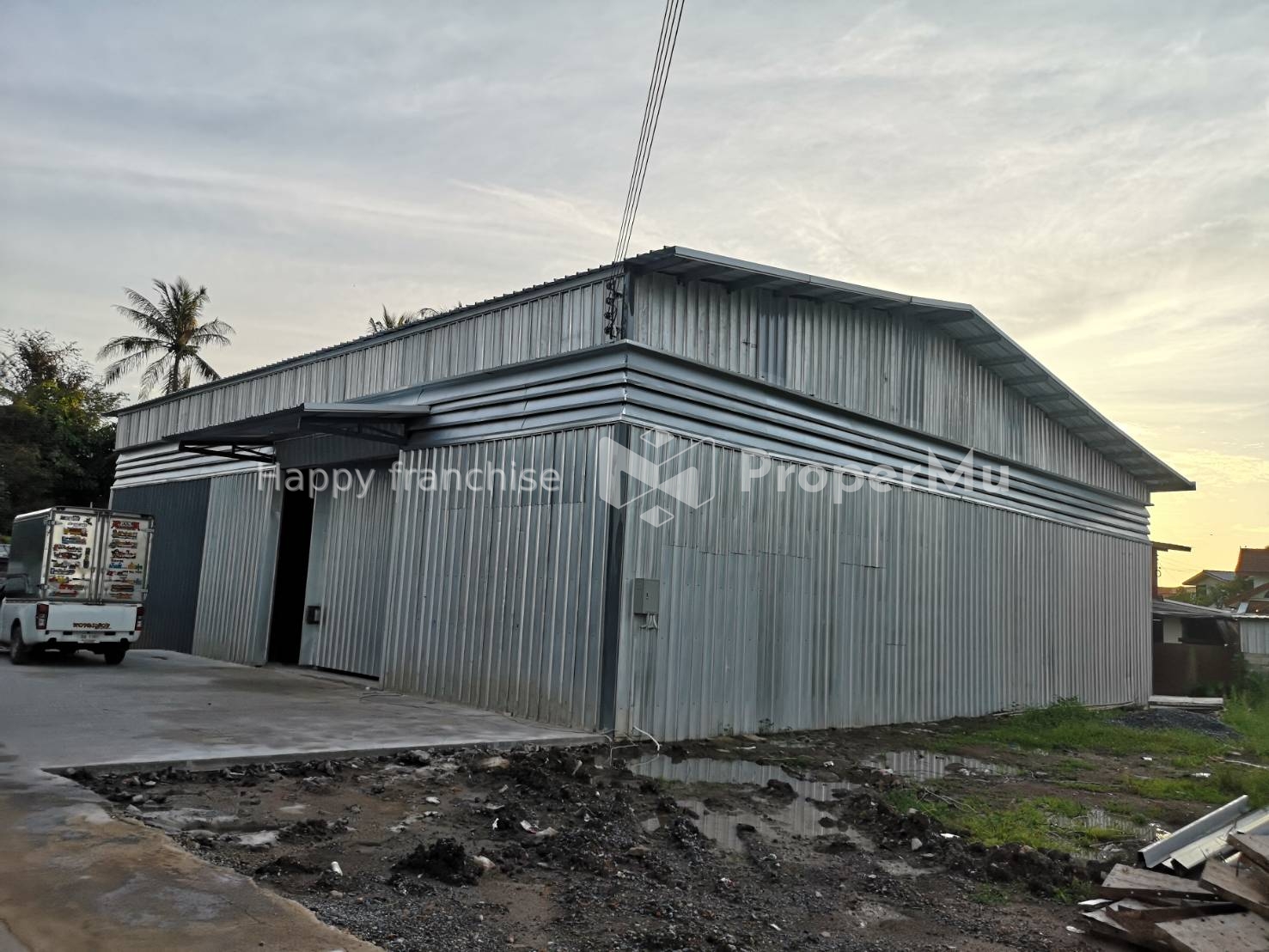 Warehouse for rent, Pracha Uthit, Thung Khru District, 380 sq m. Price: ฿34,200.00 / per month