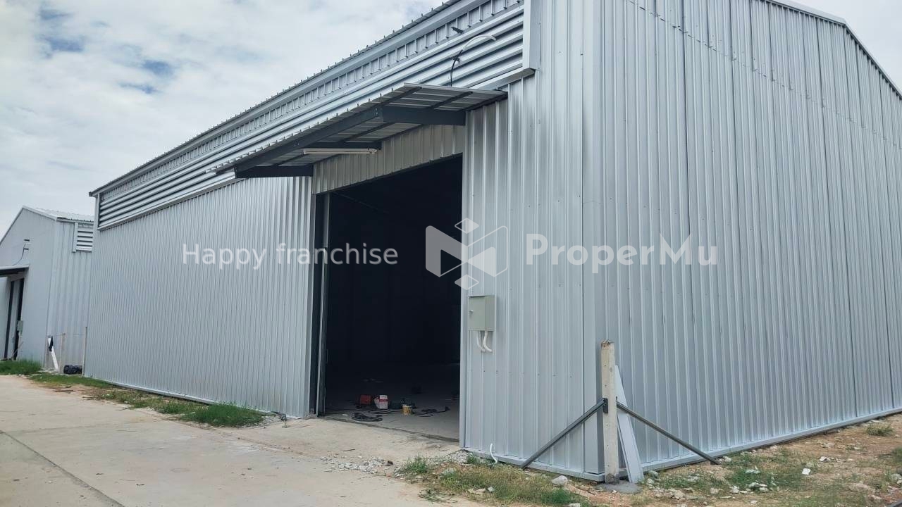 Warehouse for rent Laem Chabang-Pattaya, warehouse area 288 sq m., total area 500 sq m., price: ฿52,632.00 / month