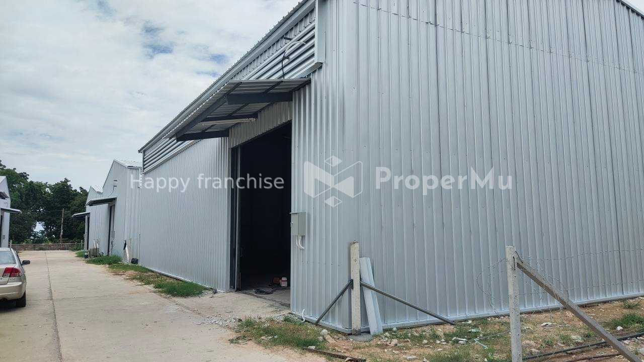 Warehouse for rent Laem Chabang-Pattaya, warehouse area 288 sq m., total area 500 sq m., price: ฿52,632.00 / month