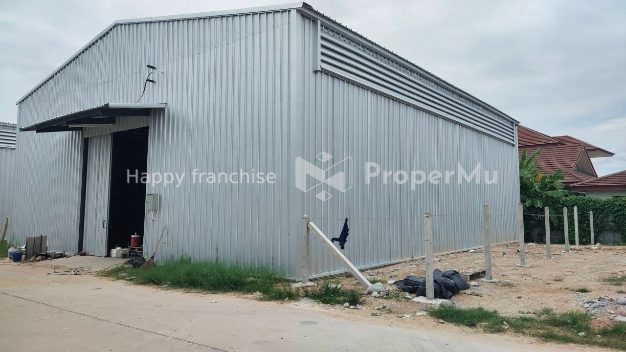 Warehouse for rent Laem Chabang-Pattaya, warehouse area 405 sq m., total area 600 sq m., price: ฿66,000.00 / month