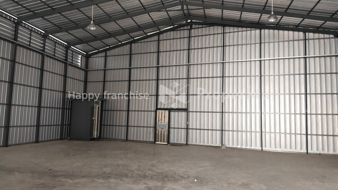 Warehouse for rent Laem Chabang-Pattaya, warehouse area 405 sq m., total area 600 sq m., price: ฿66,000.00 / month