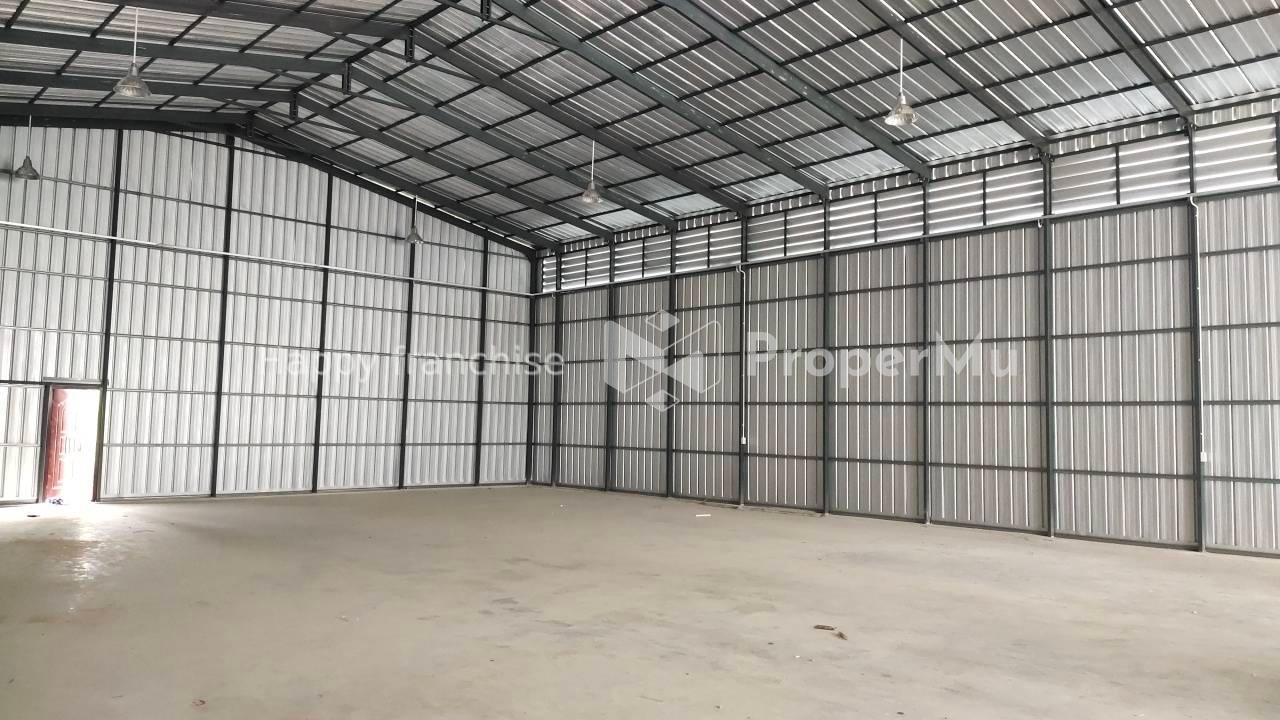 Warehouse for rent Laem Chabang-Pattaya, warehouse area 288 sq m., total area 500 sq m., price: ฿52,632.00 / month