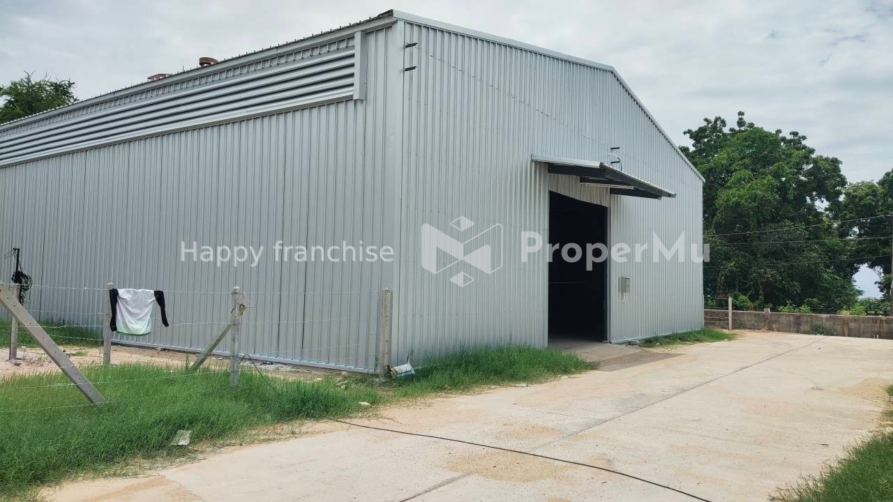 Warehouse for rent Laem Chabang-Pattaya, warehouse area 353 sq m., total area 600 sq m., price: ฿63,158.00 / month