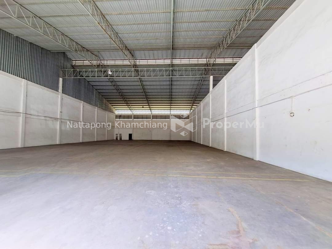 Warehouse for rent, 1,000 square meters, Soi King Kong, Theparak Road, Bang Bo-Bang Sao Thong, Samut