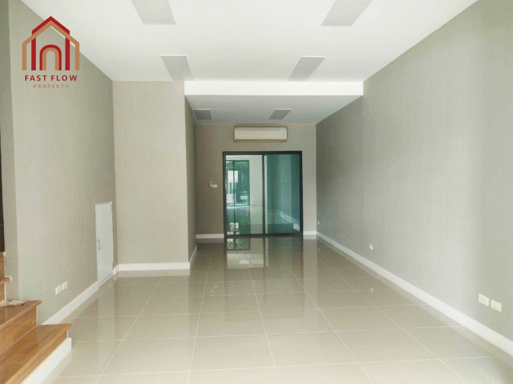 For sale: Townhome, Patio Ramkhamhaeng, 163 sq m, 20.3 sq wa (Soi Keha Romklao 64), near the Orange 