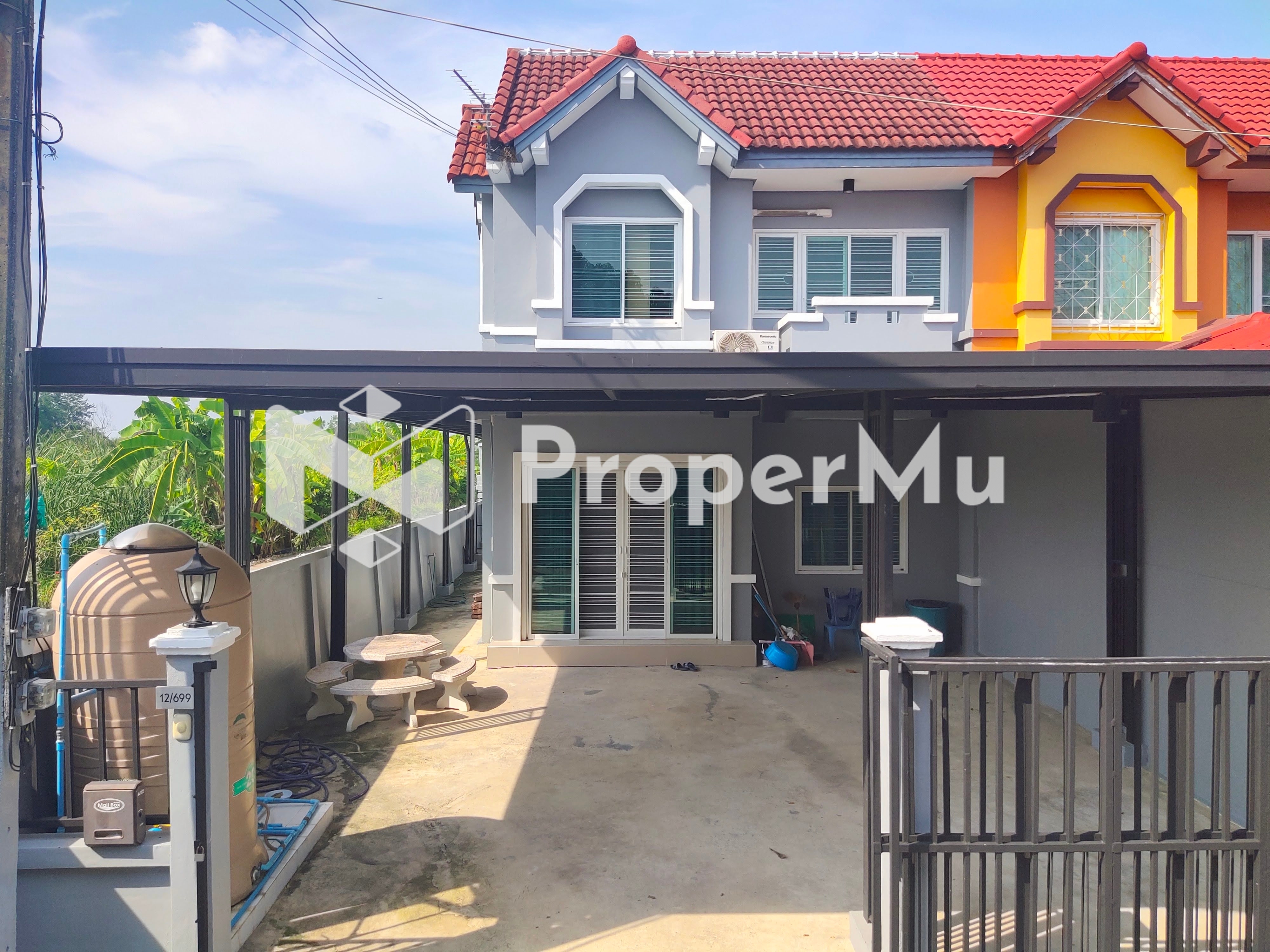 ขาย/ให้เช่าทาวเฮาส์ 2 ชั้น ม.แพรมาพรเพลส (คลอง4) เนื้อที่ 42 ตรว. 4 ห้องนอน 2 ห้องน้ำ หลังมุม