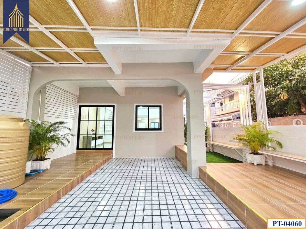 Corner townhouse for sale, Buathong Thani 17, newly renovated, ready to move in, Nonthaburi, Bang Bu