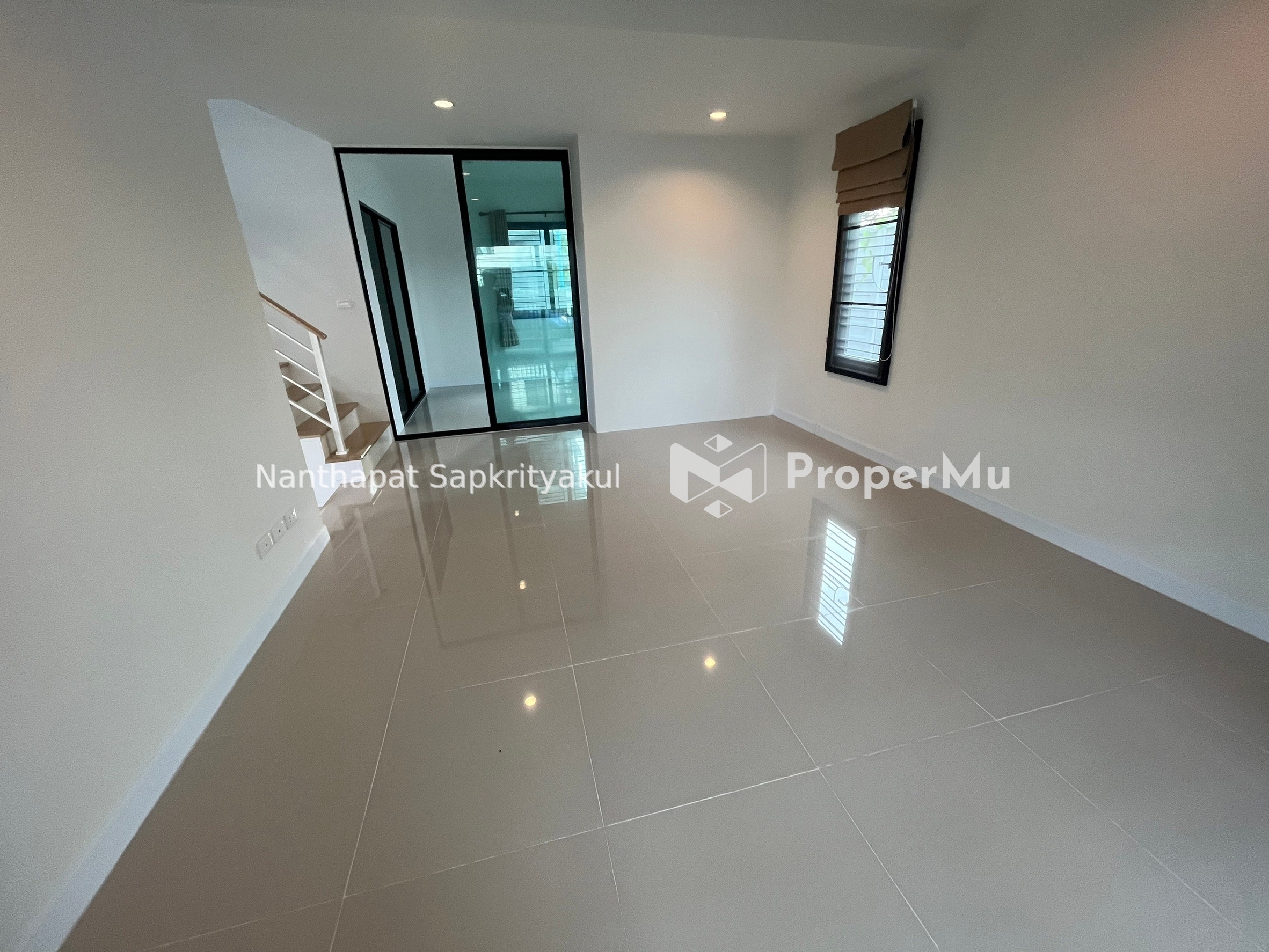 Single House 2 story Lan size 287.04 sq.yard (Nonthaburi) for Rent