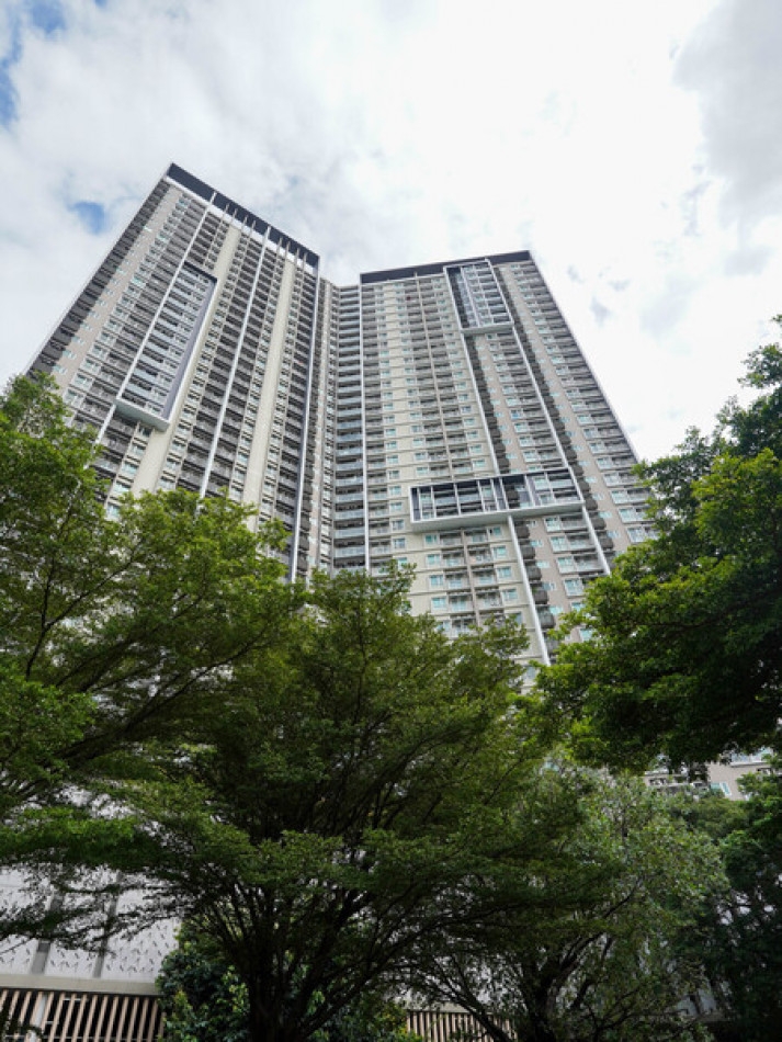 Urgent sale, best price, Condo The Key Sathorn - Charoen Rat 35.86 sq m.