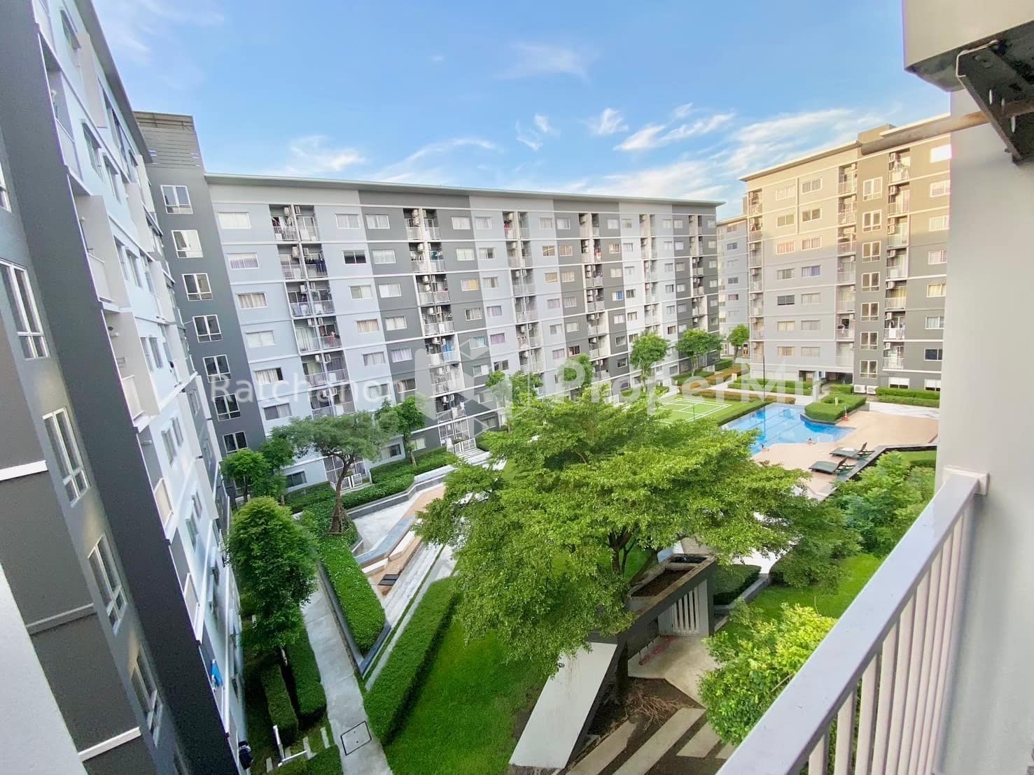 Plum Condo Park Rangsit Phas 2