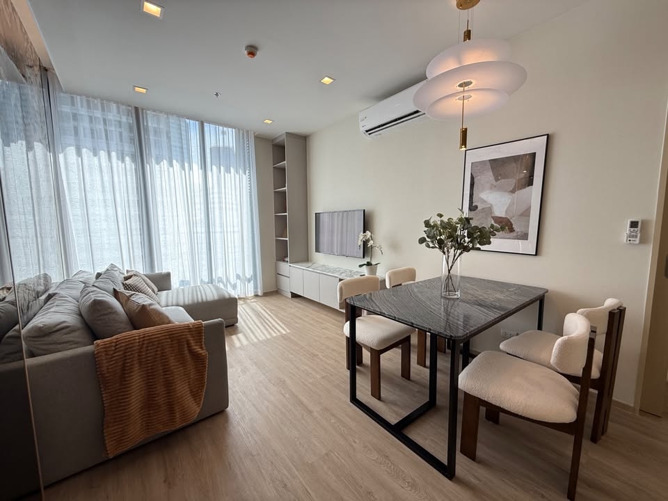 For Rent Noble State Sukhumvit 39 ( BTS Phrompong )