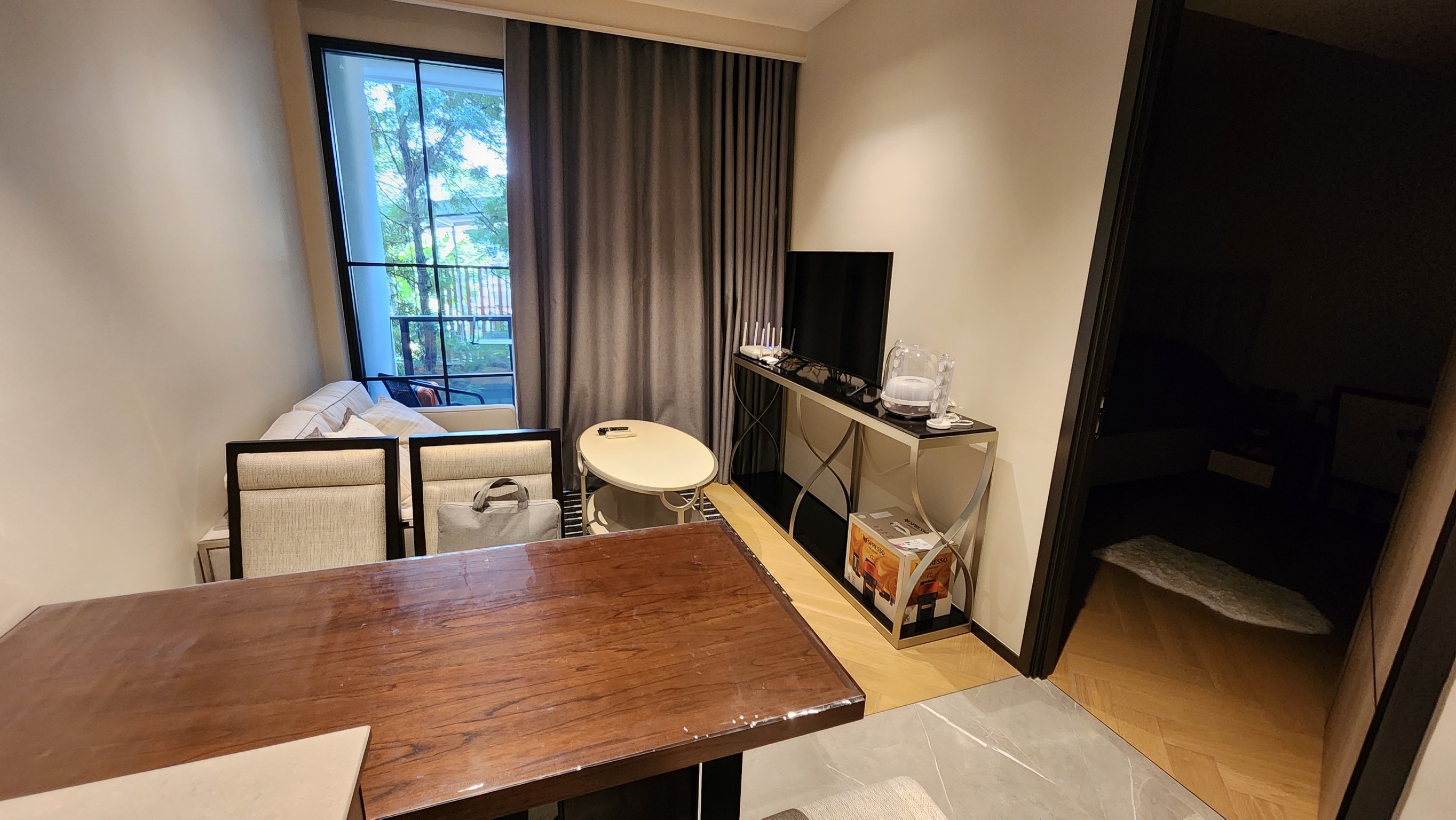 For Sale The Reserve Sukhumvit 61 ( BTS Ekkamai )