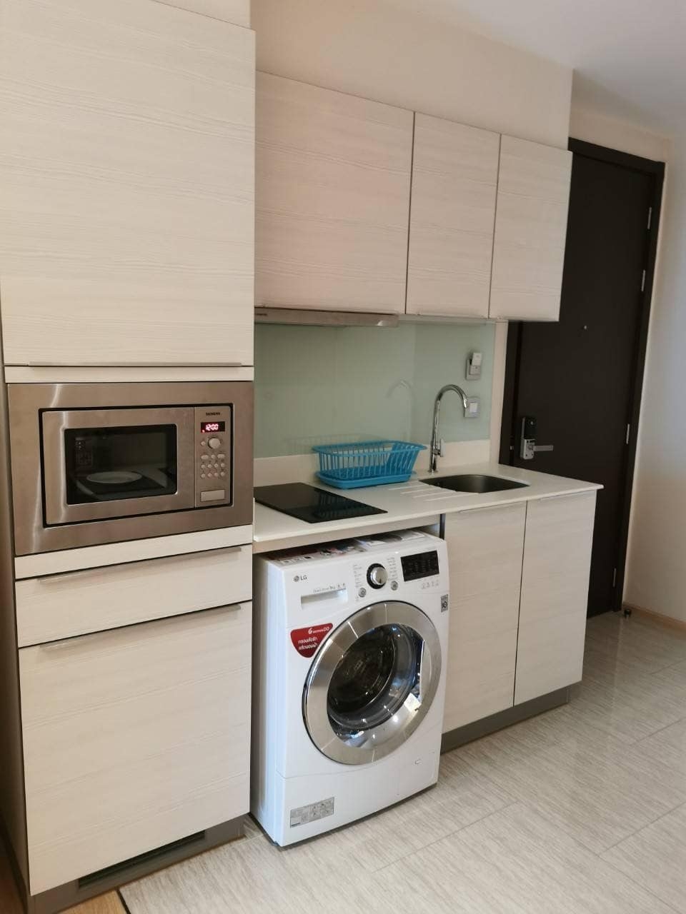 For Sale or Rent H Sukhumvit 43 ( BTS Phrompong )