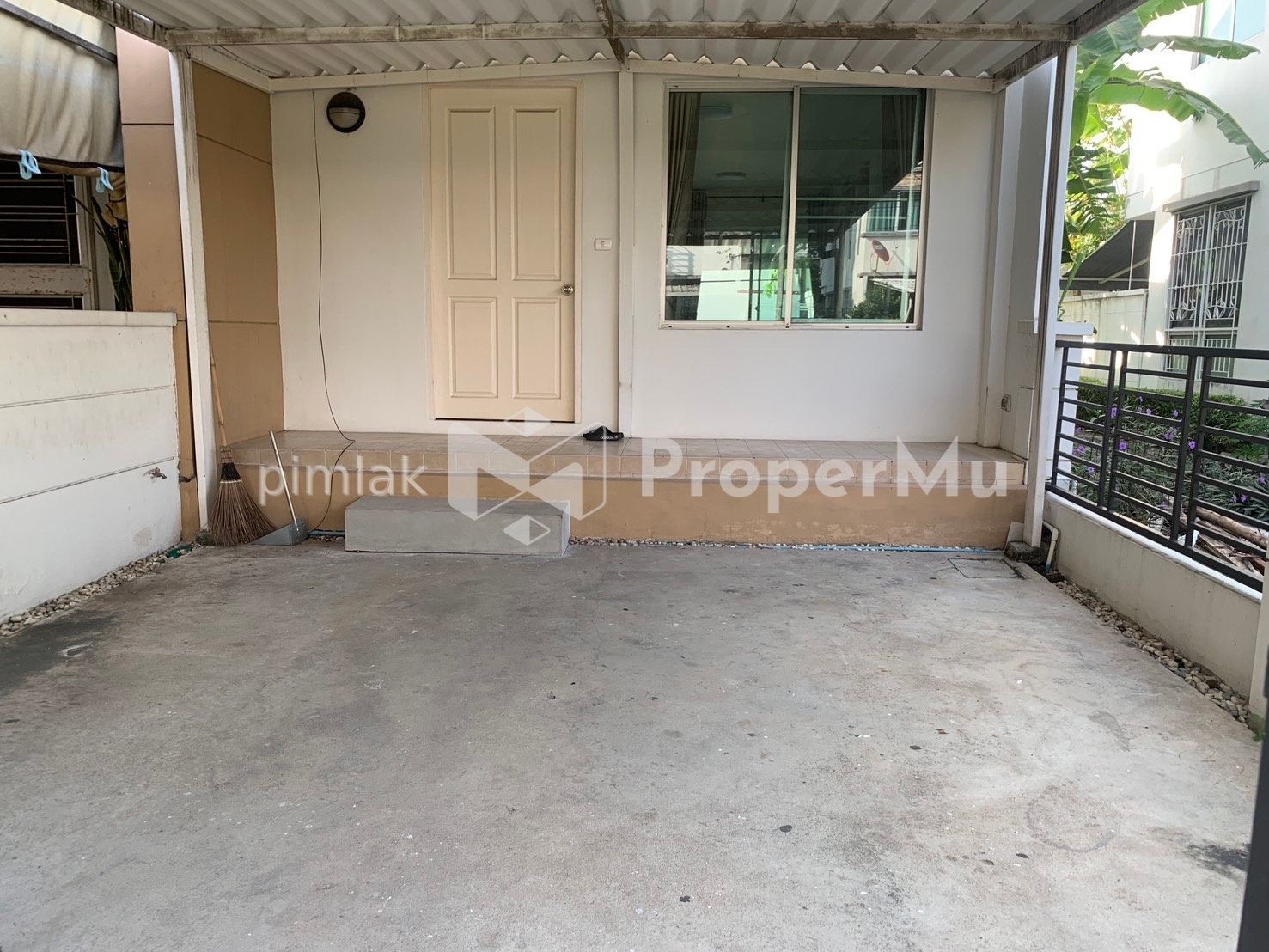 For sell 3storey townhouse,newly renovated,ready to move in,Town Plus Rama9Village,Krungthep Kreetha