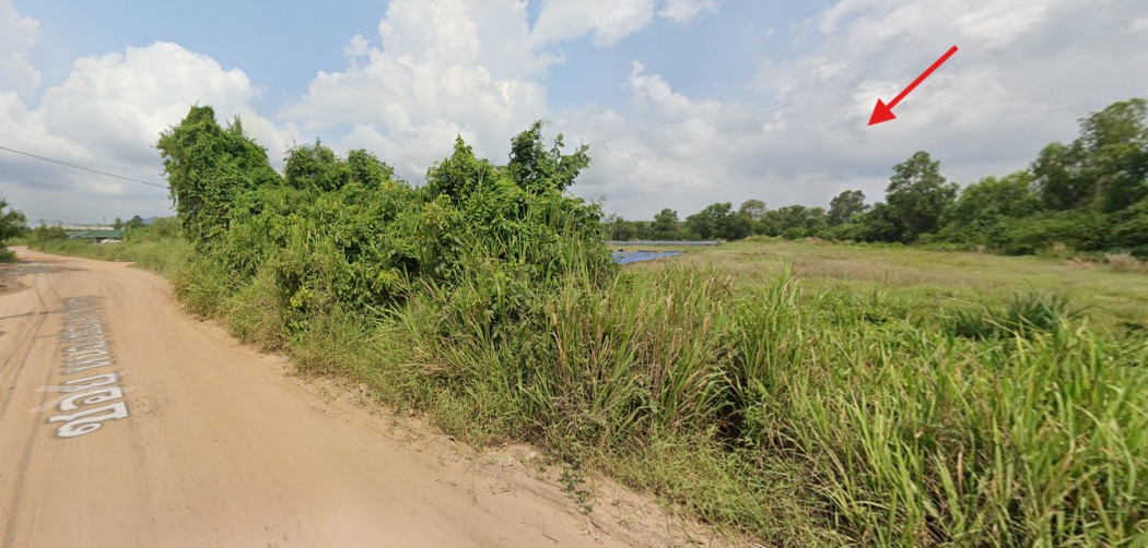 Land for sale, area 16 rai 1 ngan 4.3 sq w. in Soi Nong Chong Na-Ban Kruen, near Suan Son Beach.