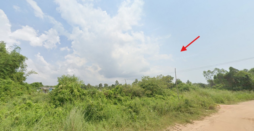 Land for sale, area 16 rai 1 ngan 4.3 sq w. in Soi Nong Chong Na-Ban Kruen, near Suan Son Beach.