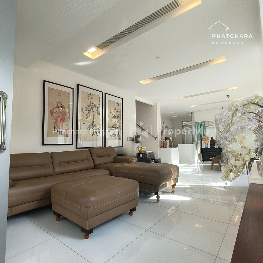 For Sale: Luxury Townhome in The Landmark Residence, Ladprao - Ratchada MRT Ladprao