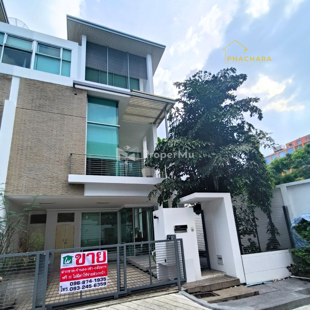 For Sale: Luxury Townhome in The Landmark Residence, Ladprao - Ratchada MRT Ladprao