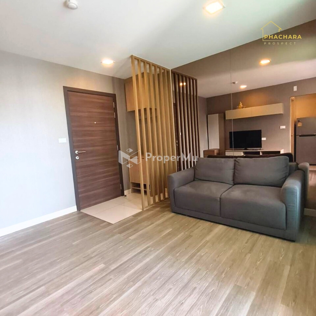 Moniiq Sukhumvit 64 Condominium: Japanese style condo, beautiful room with furniture, near Punnawith