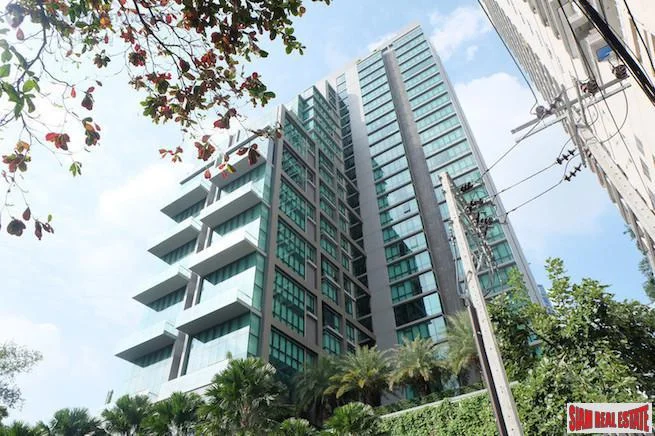 The Room Sukhumvit 21 - Large 26th Floor One Bedroom Condo for Sale on Sukhumvit 19