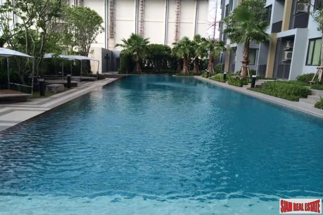 Q House Sukhumvit 79 - Modern One Bedroom Condo on the 20th Floor in On Nut